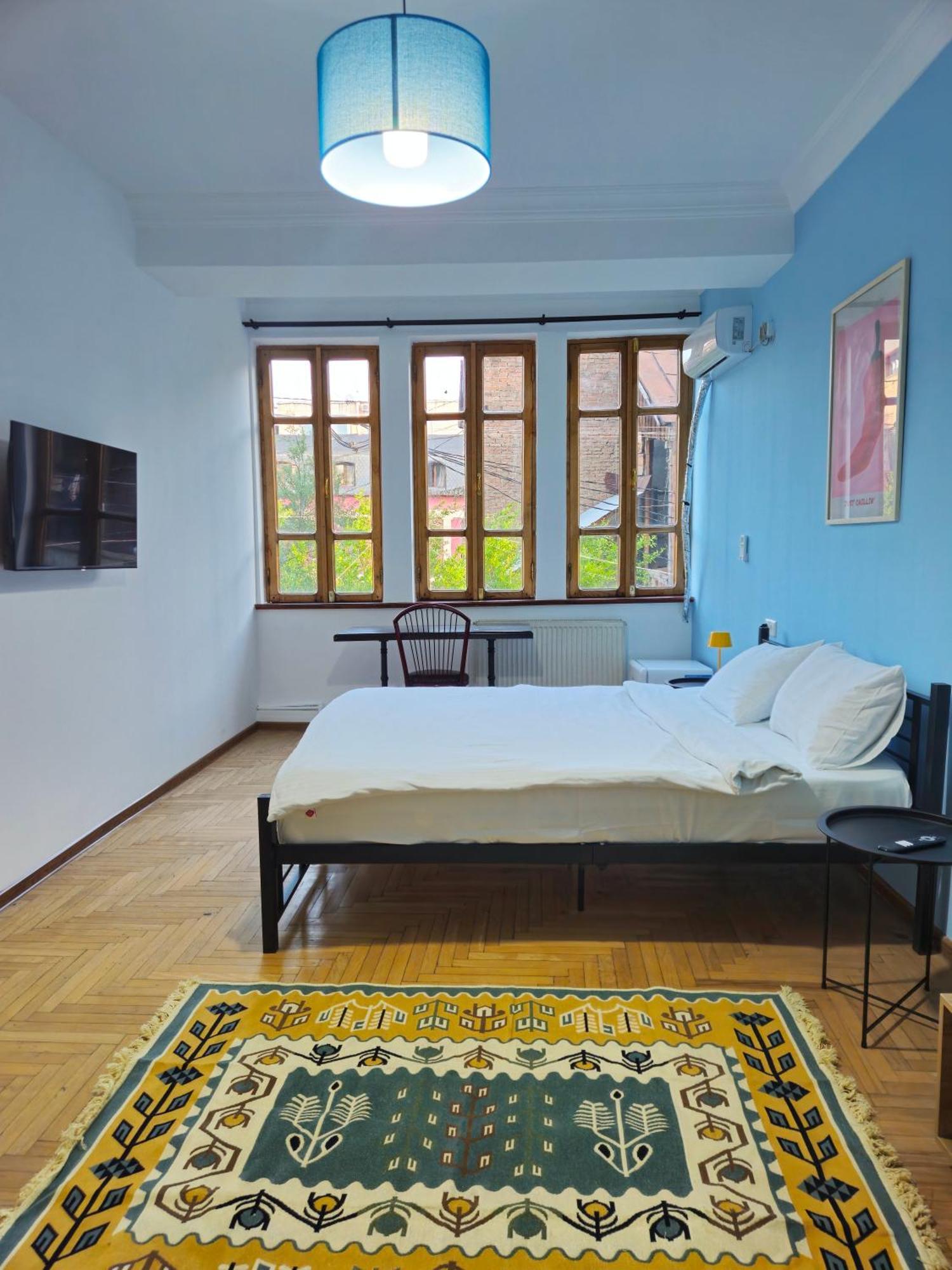 Sunny Hotel Tbilisi Buitenkant foto